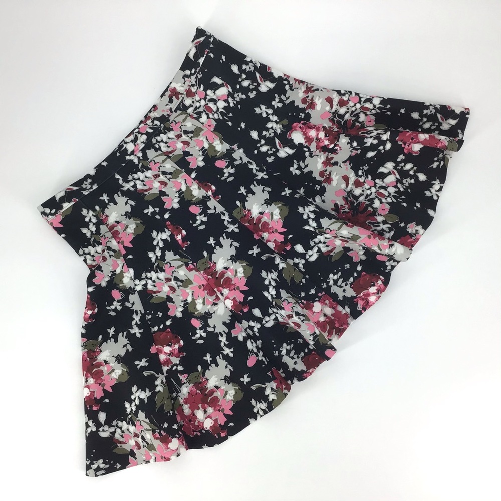 Abercrombie & Fitch Floral Scuba Knit Skirt, L